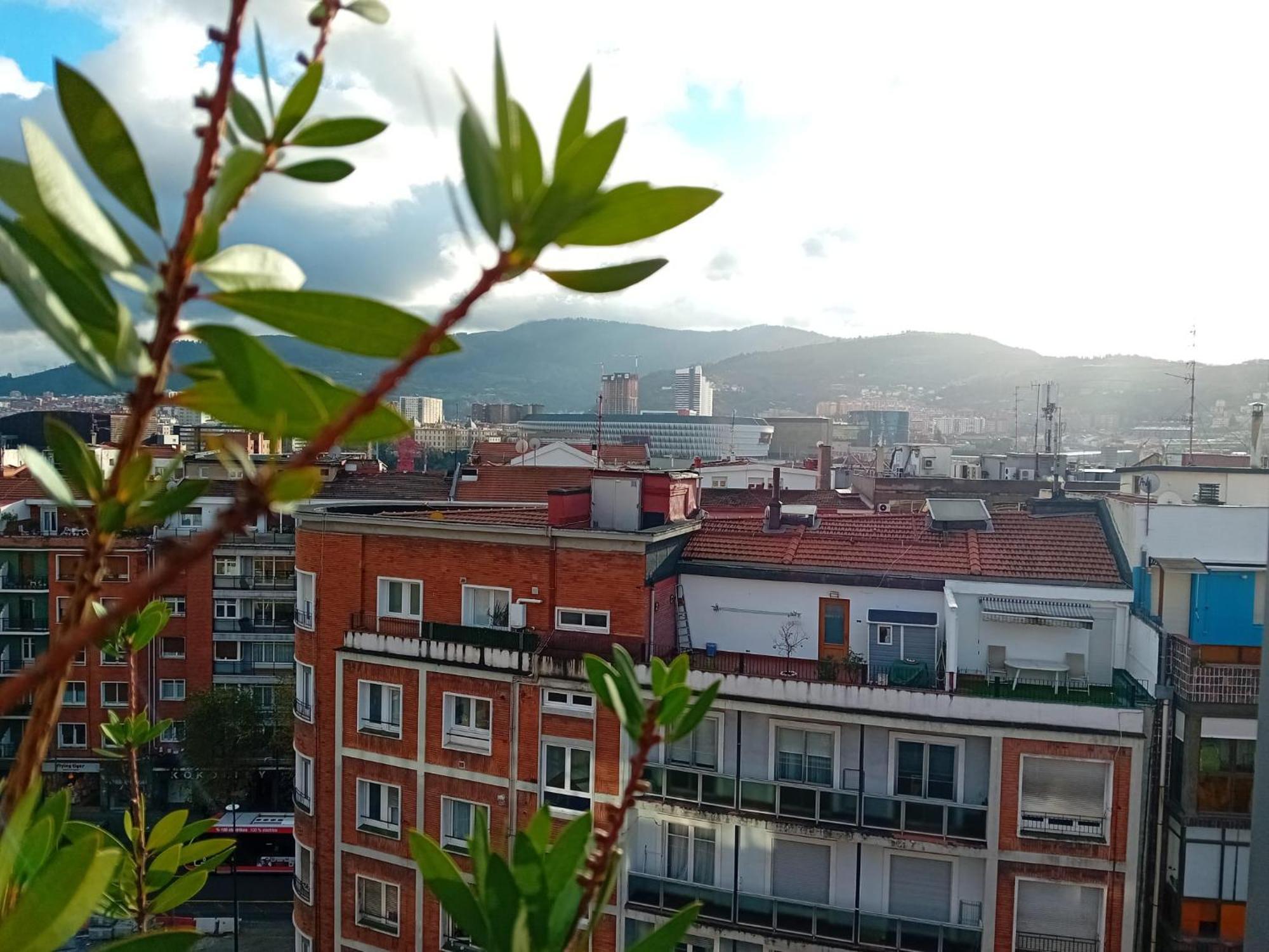 Estudios Bilbao Deusto ภายนอก รูปภาพ